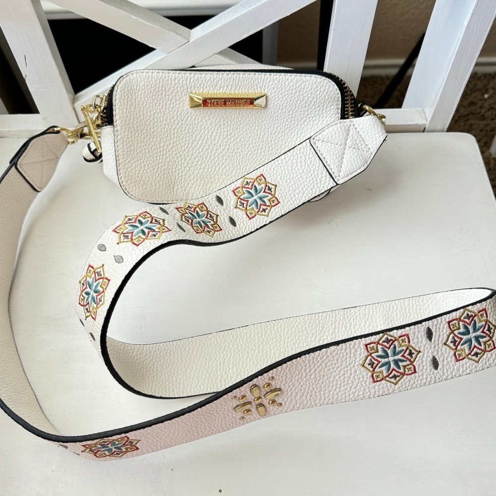 Steve Madden purse